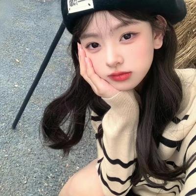 玉米地的小孩